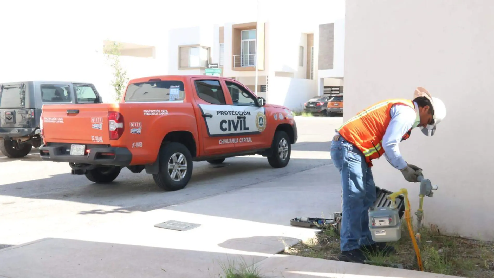 Movilización fuga gas protección civil casas Bosques Boreales I